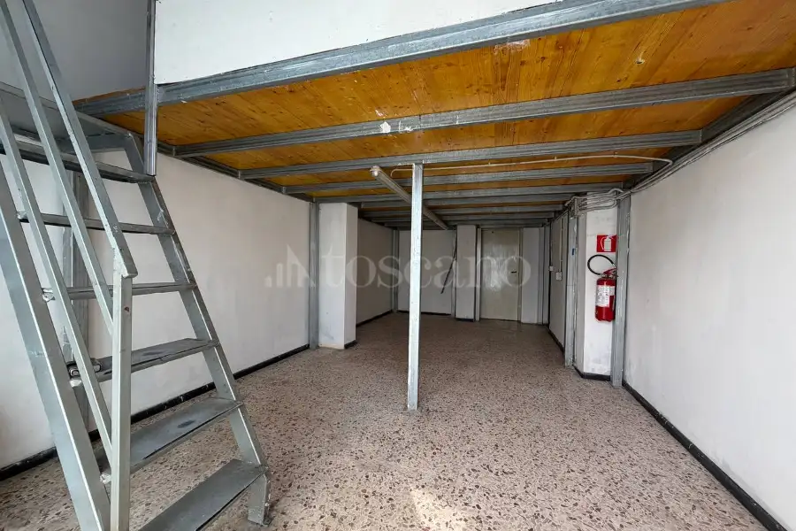 Negozio in vendita di 78 mq a €128.000 (rif. 211/2025)