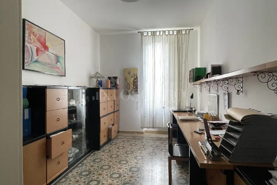 Palazzo in vendita di 350 mq a €685.000 (rif. 26/2024)