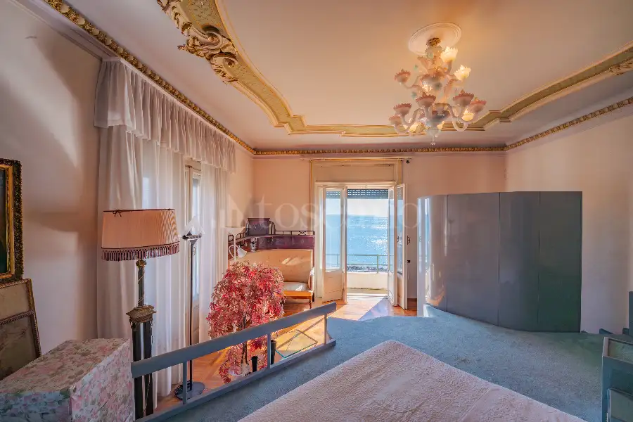 Attico in vendita di 440 mq a €1.650.000 (rif. 17/2026)