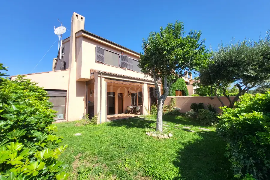 Villa Bifamiliare in vendita di 130 mq a €409.000 (rif. 71/2025)