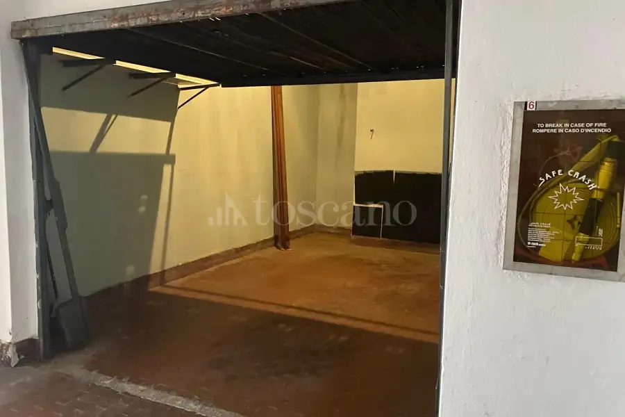 Box in affitto di 19 mq a €180 (rif. 7/2026)