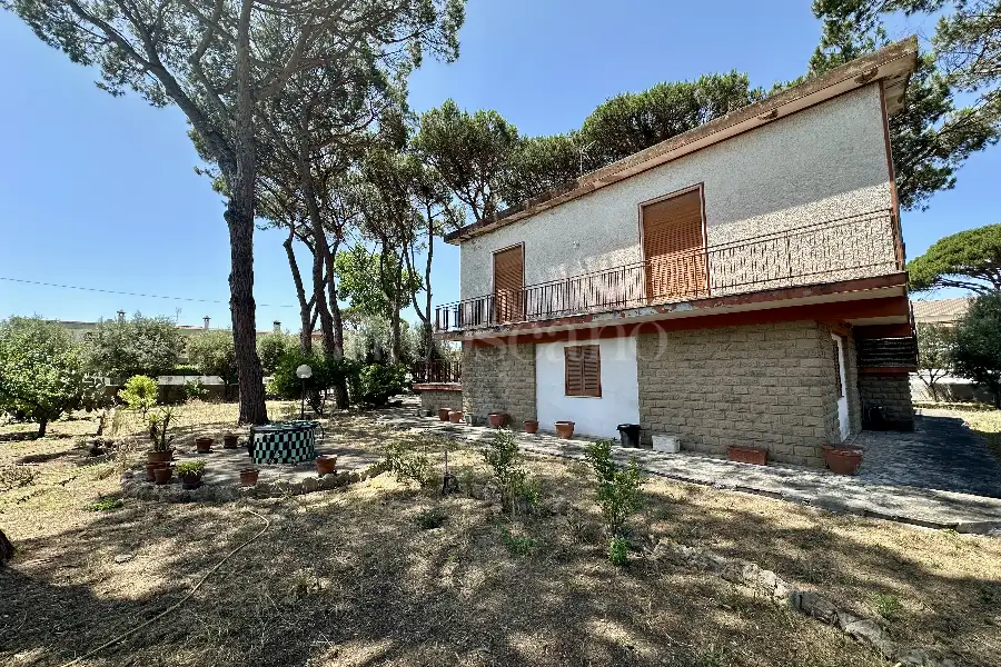 Casa Indipendente in vendita di 190 mq a €275.000 (rif. 69/2025)