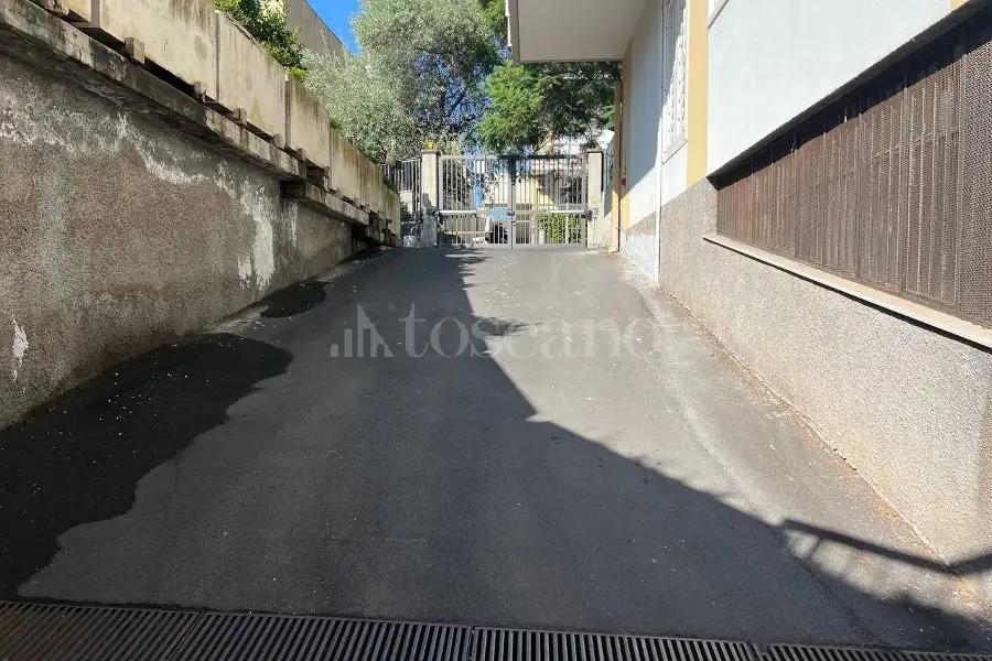 Garage in affitto di 18 mq a €130 (rif. 169/2026)