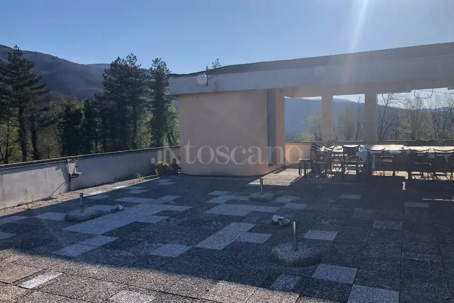Attività Commerciale in vendita di 1.300 mq a €500.000 (rif. 51/2025)