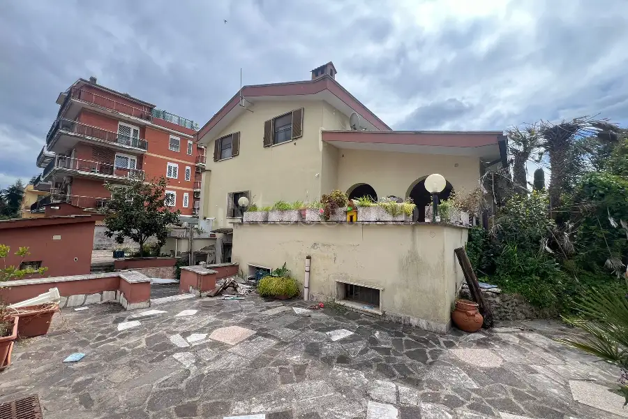 Villa in vendita di 220 mq a €365.000 (rif. 23/2026)