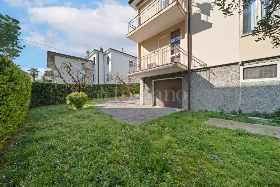 Villa in vendita di 350 mq a €880.000 (rif. 25/2025)