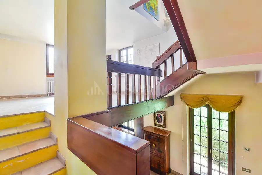 Villa in vendita di 320 mq a €630.000 (rif. 53/2026)