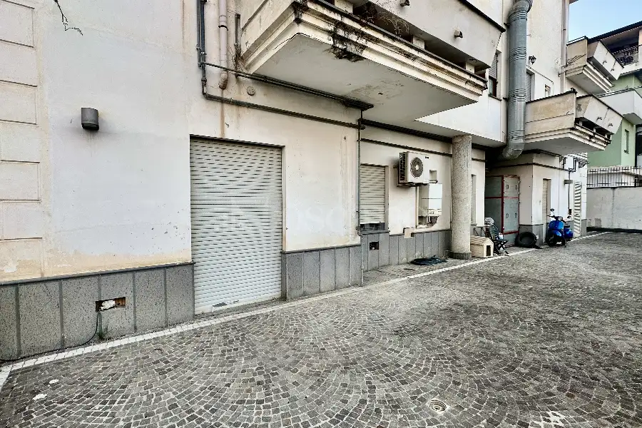 Ufficio in vendita di 190 mq a €1.200.000 (rif. 22/2026)