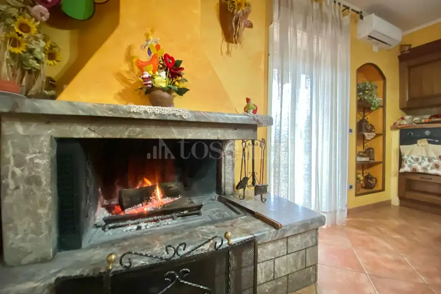 Casa in vendita di 171 mq a €176.000 (rif. 15/2025)