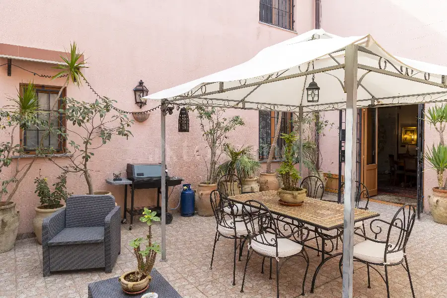 Villa in vendita di 920 mq a €1.800.000 (rif. 43/2025)
