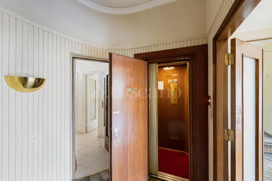 Casa in vendita di 215 mq a €2.450.000 (rif. 145/2025)