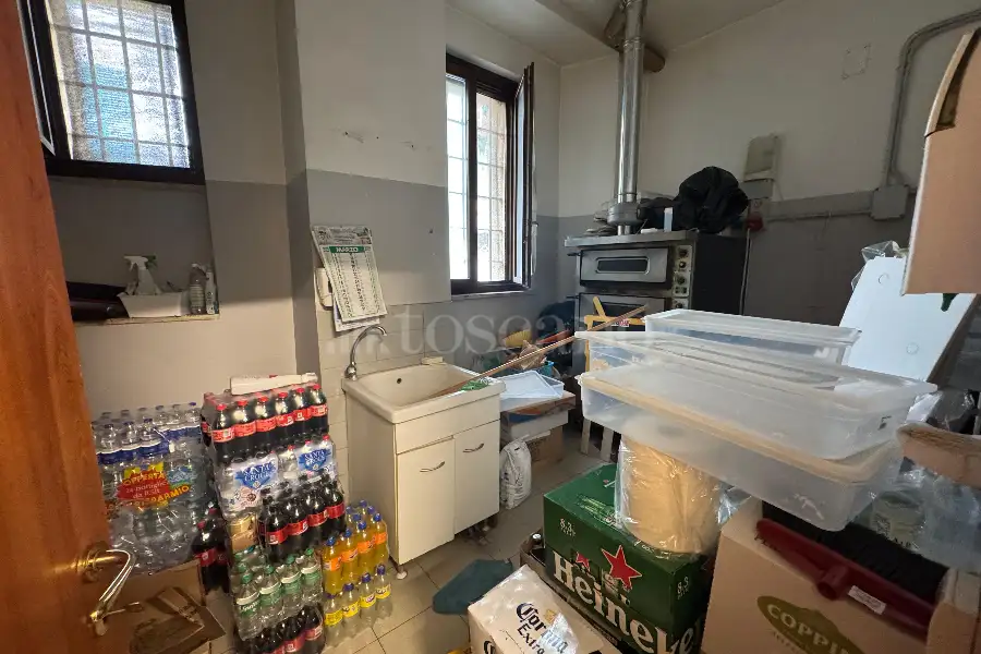 Negozio in vendita di 60 mq a €249.000 (rif. 15/2025)