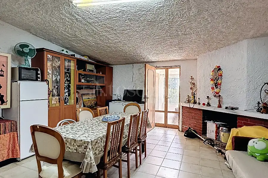 Casa Indipendente in vendita di 180 mq a €190.000 (rif. 159/2026)