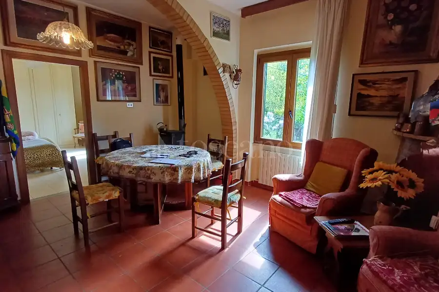 Casa Indipendente in vendita di 130 mq a €380.000 (rif. 7/2026)
