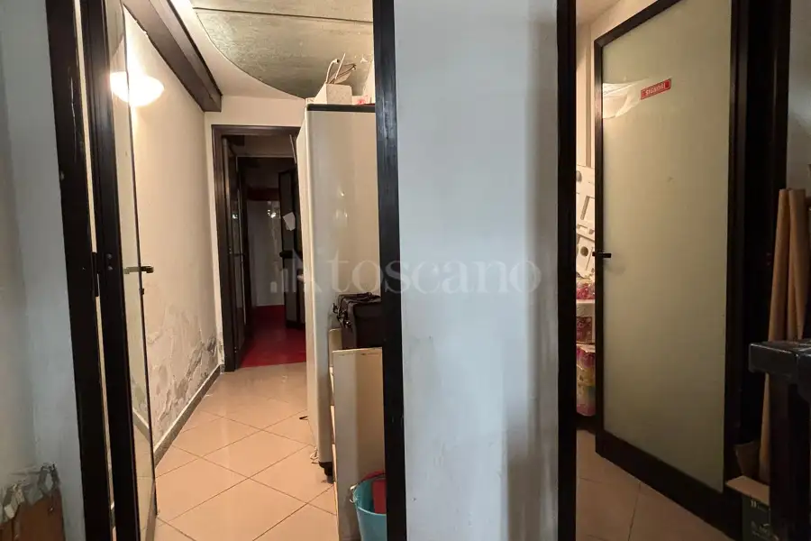 Negozio in vendita di 290 mq a €800.000 (rif. 8/2026)