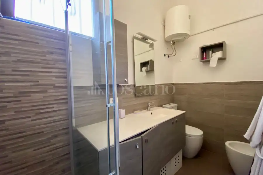 Palazzo in vendita di 500 mq a €739.000 (rif. 17/2026)