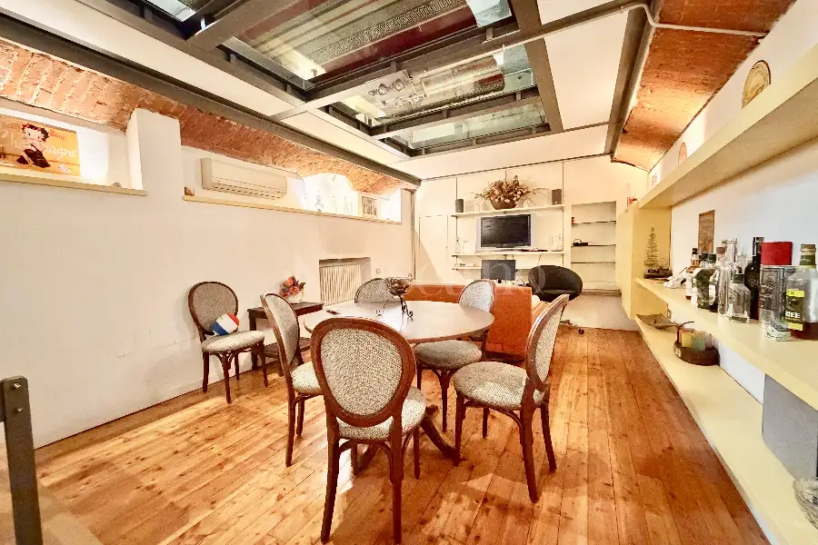 Loft in vendita di 135 mq a €890.000 (rif. 36/2026)