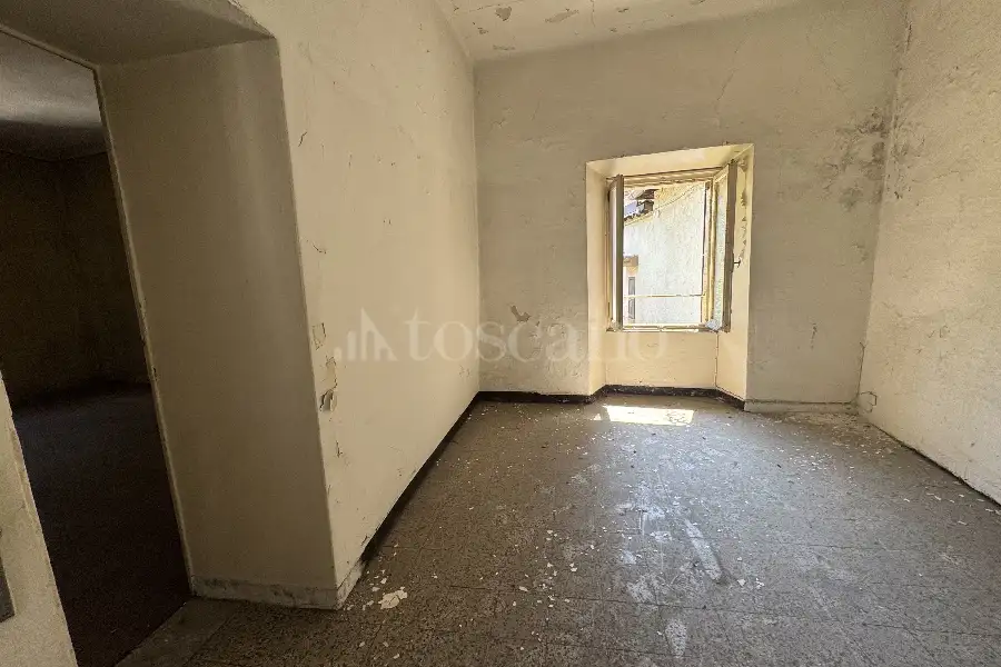 Rustico in vendita di 280 mq a €236.000 (rif. 8/2025)
