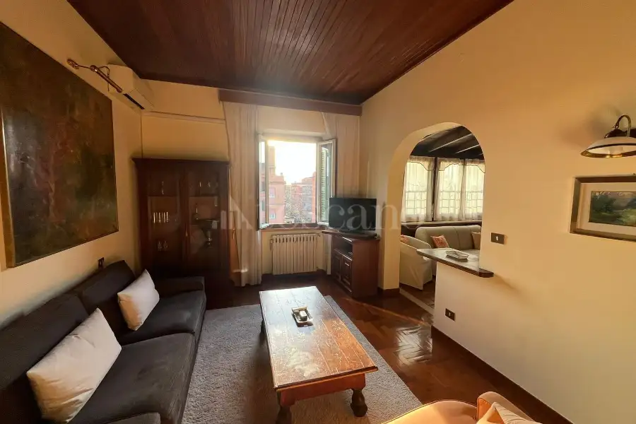 Attico in vendita di 100 mq a €480.000 (rif. 93/2024)