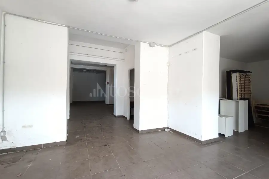 Magazzino in vendita di 160 mq a €80.000 (rif. 30/2024)