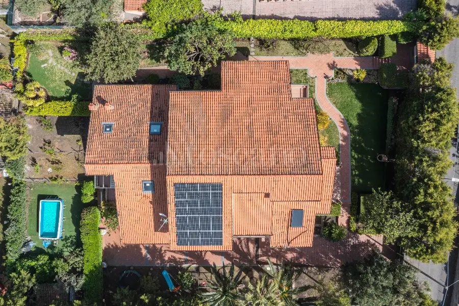 Villa in vendita di 630 mq a €785.000 (rif. 76/2026)