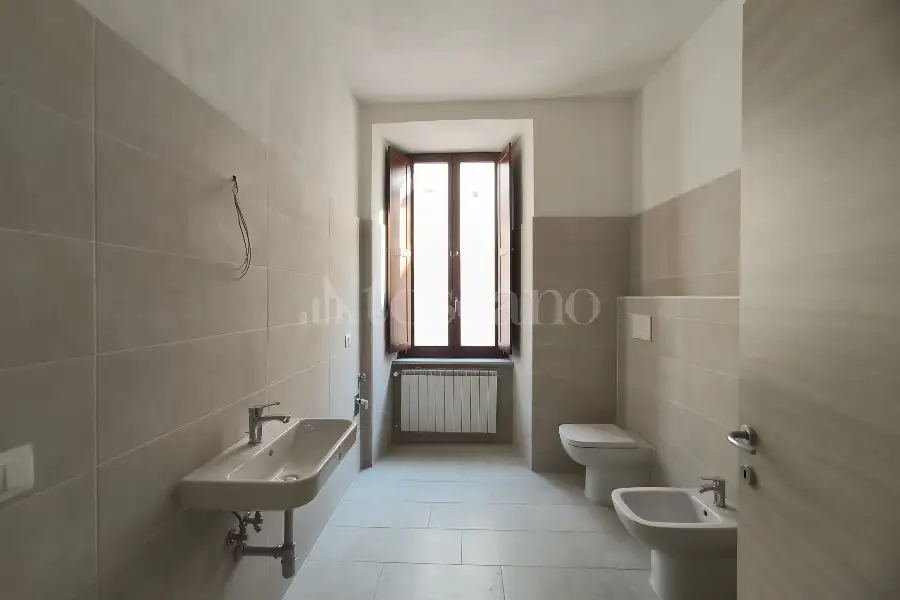 Casa Indipendente in vendita di 300 mq a €450.000 (rif. 32/2026)