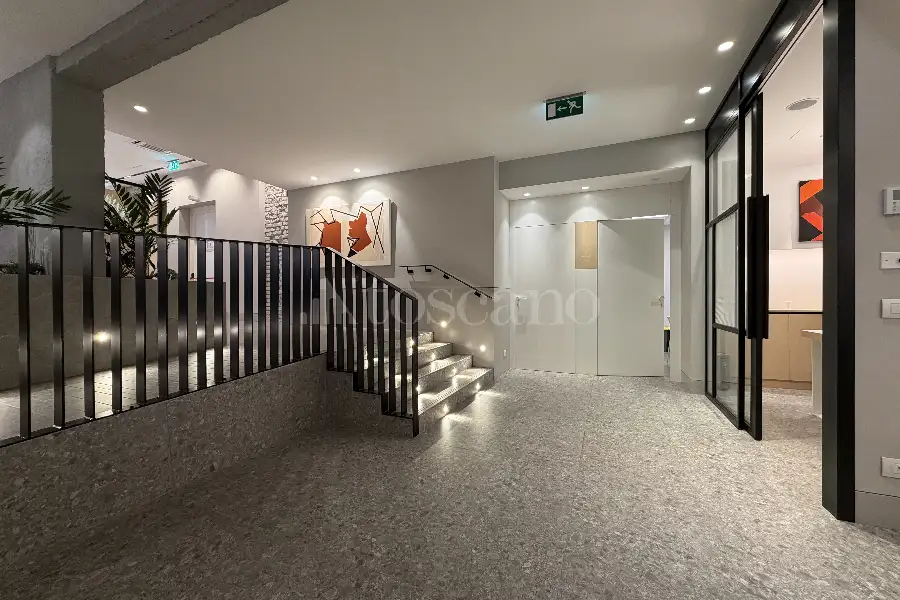 Negozio in vendita di 530 mq a €2.300.000 (rif. 65/2026)