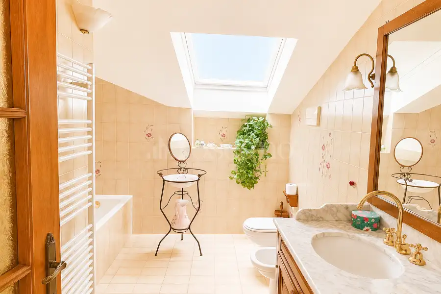 Casa in vendita di 240 mq a €440.000 (rif. 21/2026)