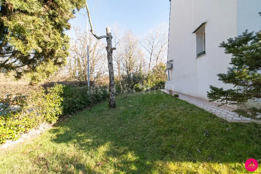 Villino a Schiera in vendita di 190 mq a €350.000 (rif. 34/2026)
