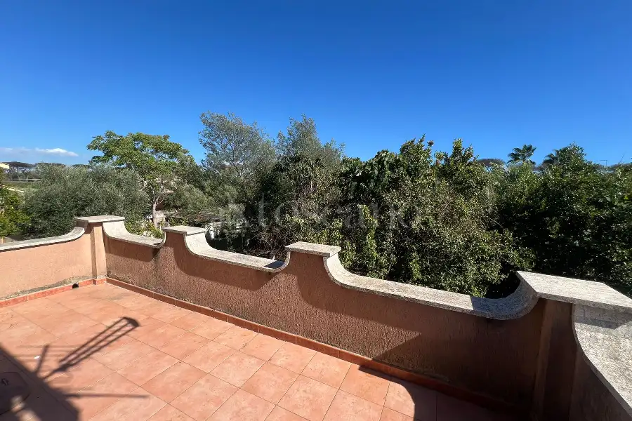 Villa in vendita di 300 mq a €309.000 (rif. 42/2025)