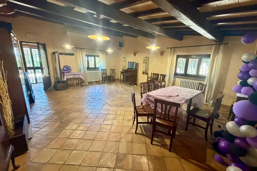 Casa Indipendente in vendita di 300 mq a €459.000 (rif. 27/2026)