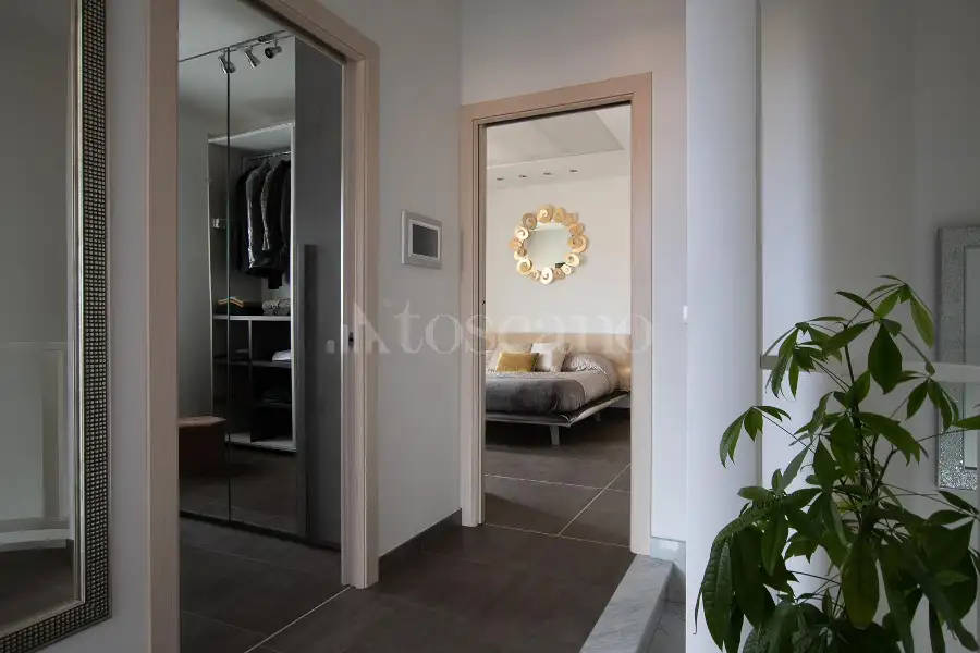 Villino a Schiera in vendita di 270 mq a €349.000 (rif. 183/2026)