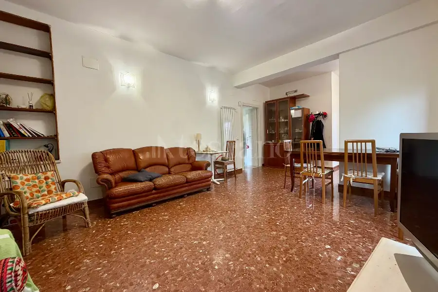 Villa in vendita di 240 mq a €669.000 (rif. 102/2026)