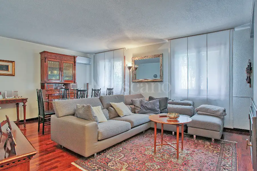 Casa Indipendente in vendita di 500 mq a €360.000 (rif. 21/2026)