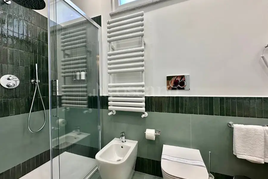 Palazzo in vendita di 390 mq a €2.900.000 (rif. 70/2026)