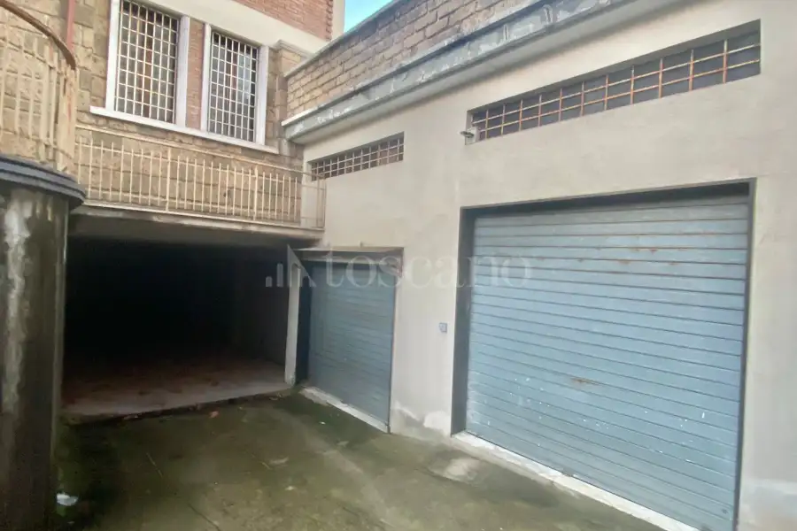 Box in vendita di 20 mq a €16.000 (rif. 105/2024)