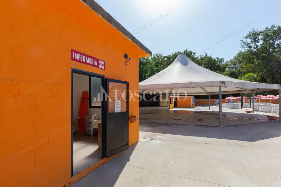 Attività Commerciale in vendita di 20000 mq a €1,620,000 (rif. TS0063VE.A)