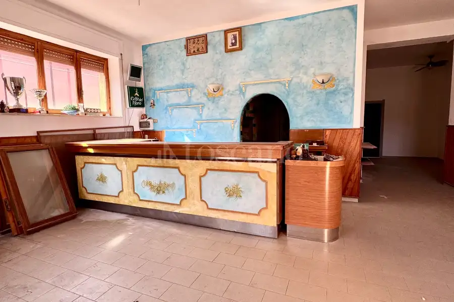 Negozio in vendita di 139 mq a €75.000 (rif. 136/2026)