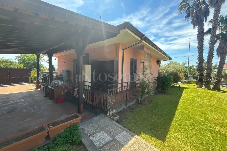Villa in vendita di 100 mq a €370.000 (rif. 95/2026)