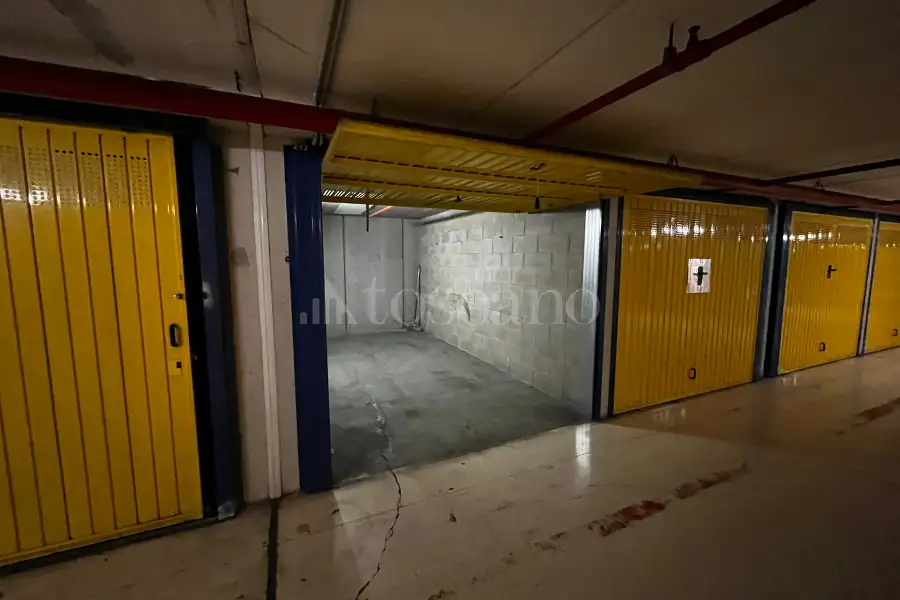 Box in vendita di 15 mq a €20.000 (rif. 35/2026)