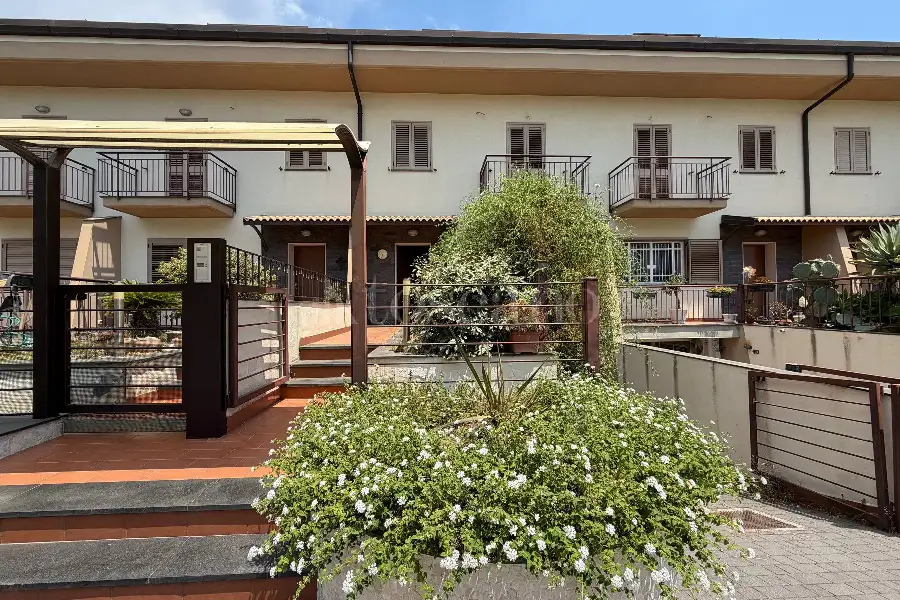 Villino a Schiera in vendita di 158 mq a €348.000 (rif. 121/2026)