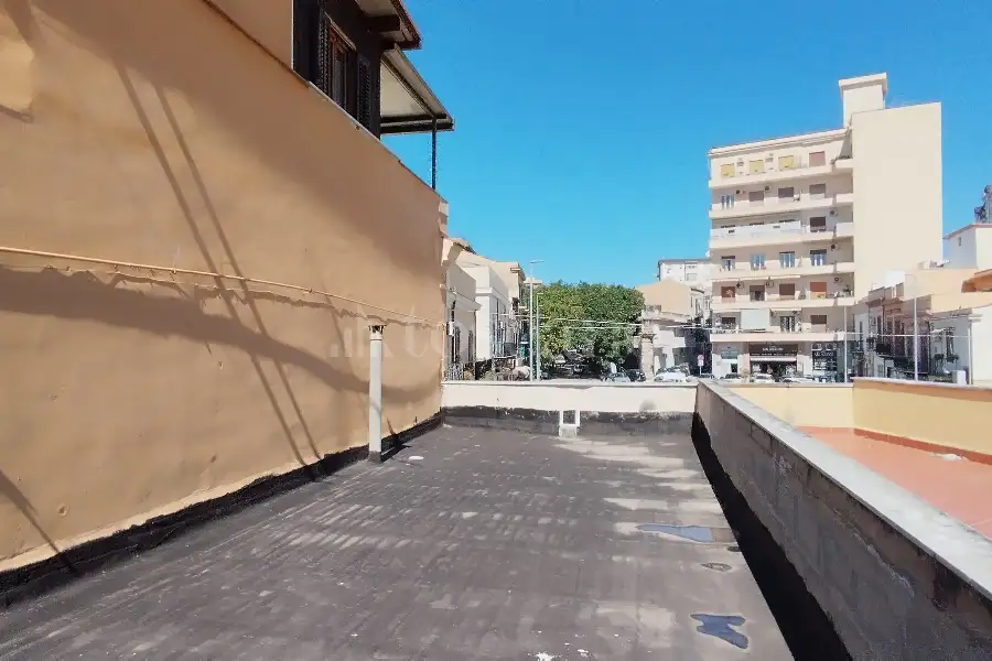 Negozio in vendita di 81 mq a €109.000 (rif. 13/2026)