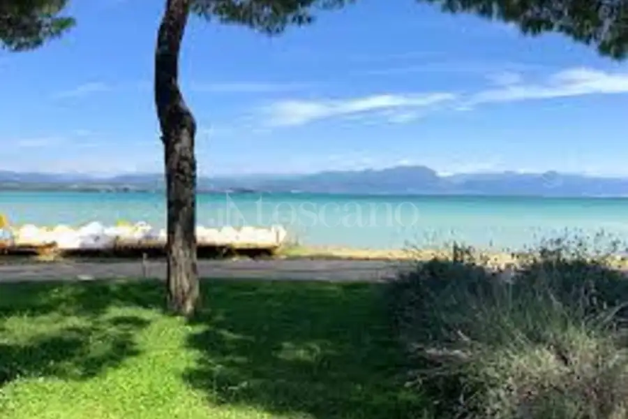 Villa in vendita di 190 mq a €950.000 (rif. 3/2026)
