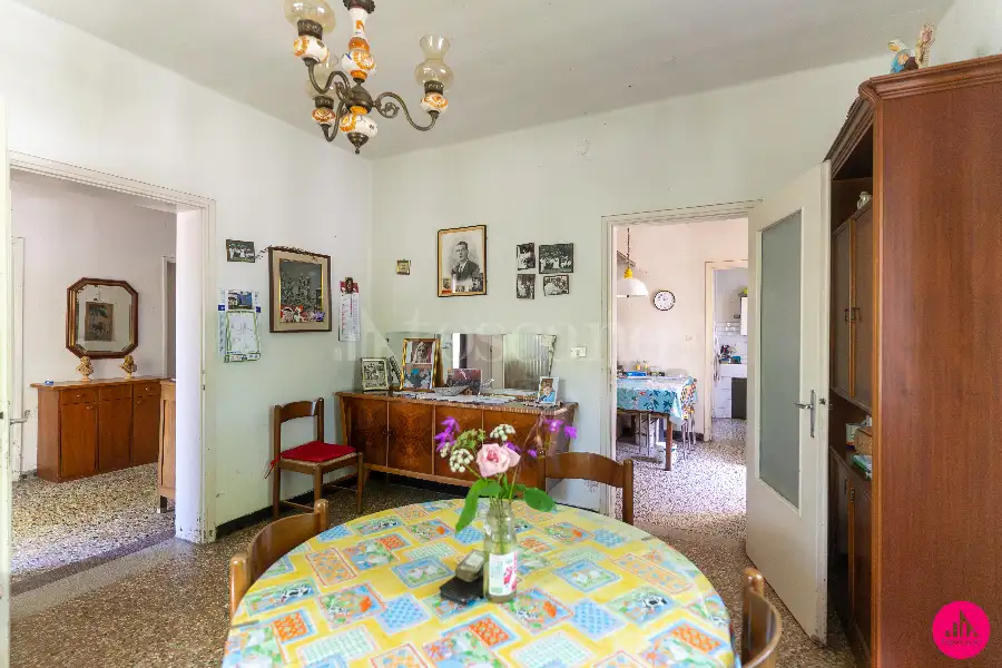 Casa Indipendente in vendita di 285 mq a €155.000 (rif. 82/2026)