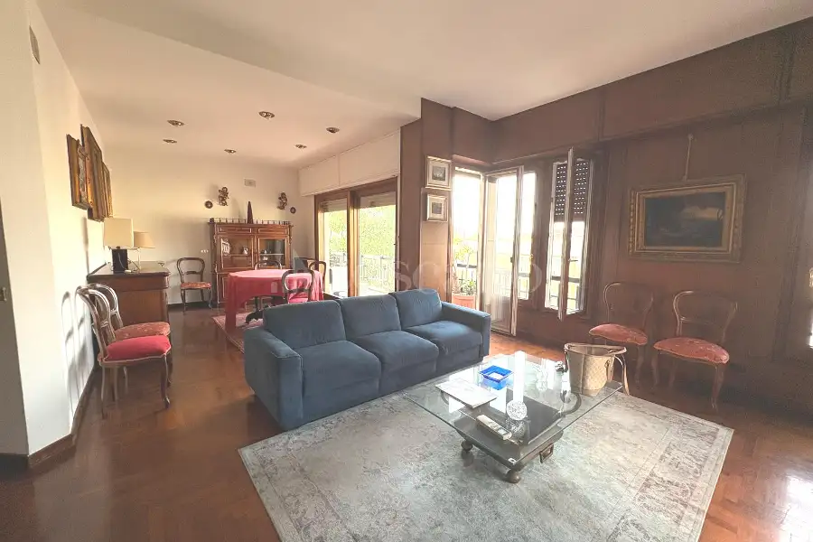 Casa in affitto di 162 mq a €1.000 (rif. 30/2026)