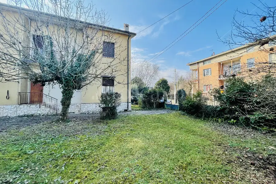 Villa Bifamiliare in vendita di 120 mq a €270.000 (rif. 20/2025)