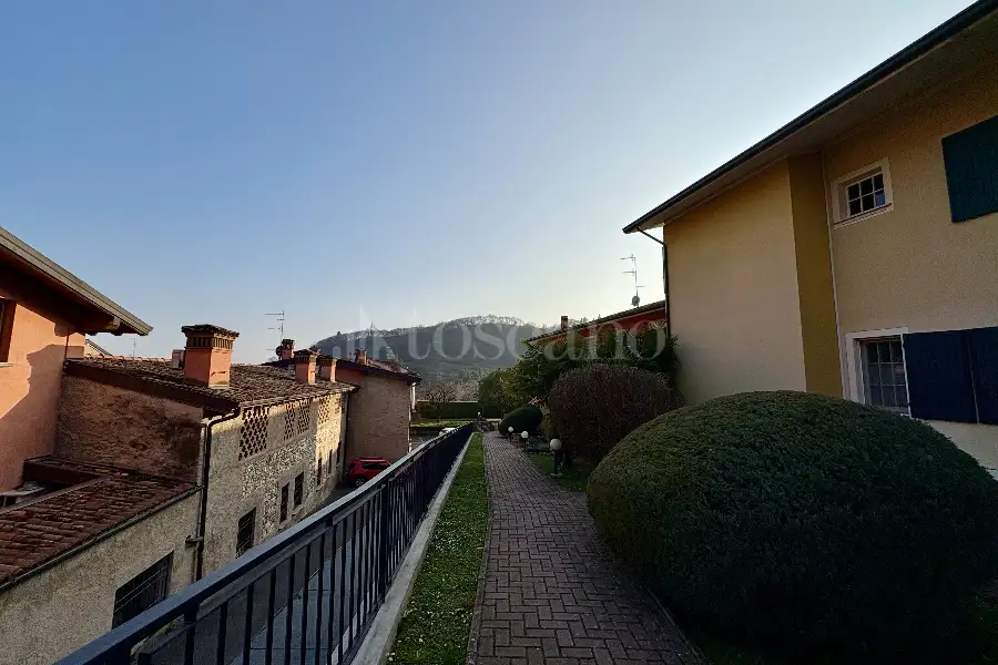 Casa in vendita di 100 mq a €249.000 (rif. 10/2026)