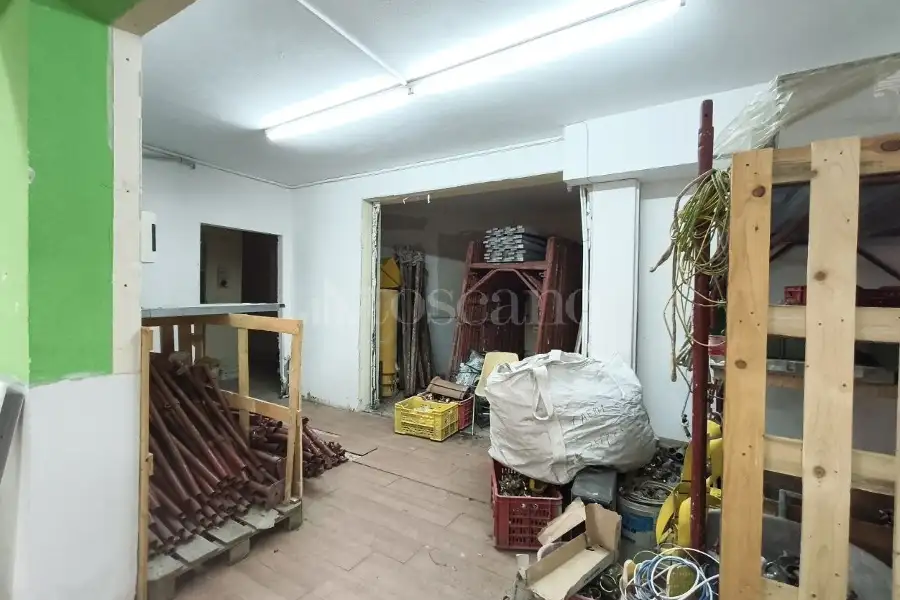 Magazzino in vendita di 262 mq a €160.000 (rif. 109/2026)
