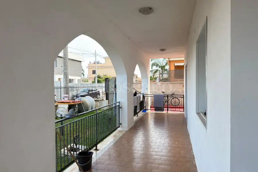 Villa in vendita di 559 mq a €569.000 (rif. 124/2026)