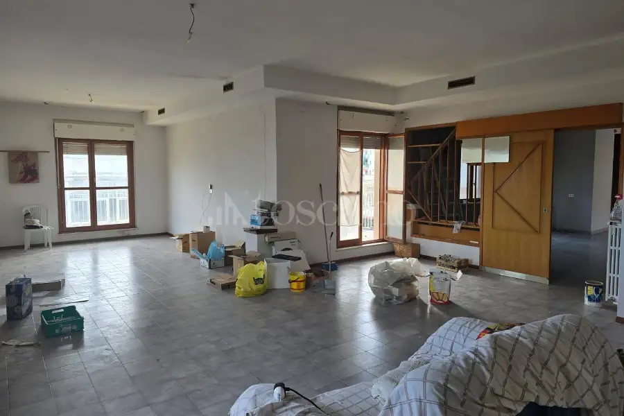 Casa in vendita di 198 mq a €178.000 (rif. 142/2025)